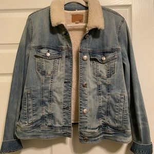 American eagle fleece lined denim jacket